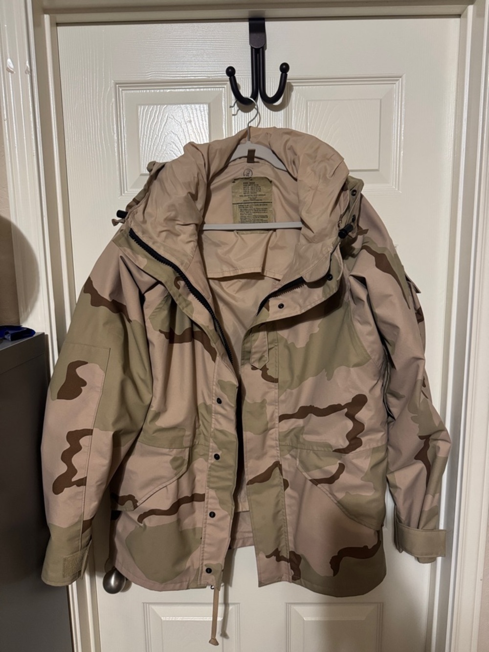 Cold weather ECWCS parka (desert camo DCU)